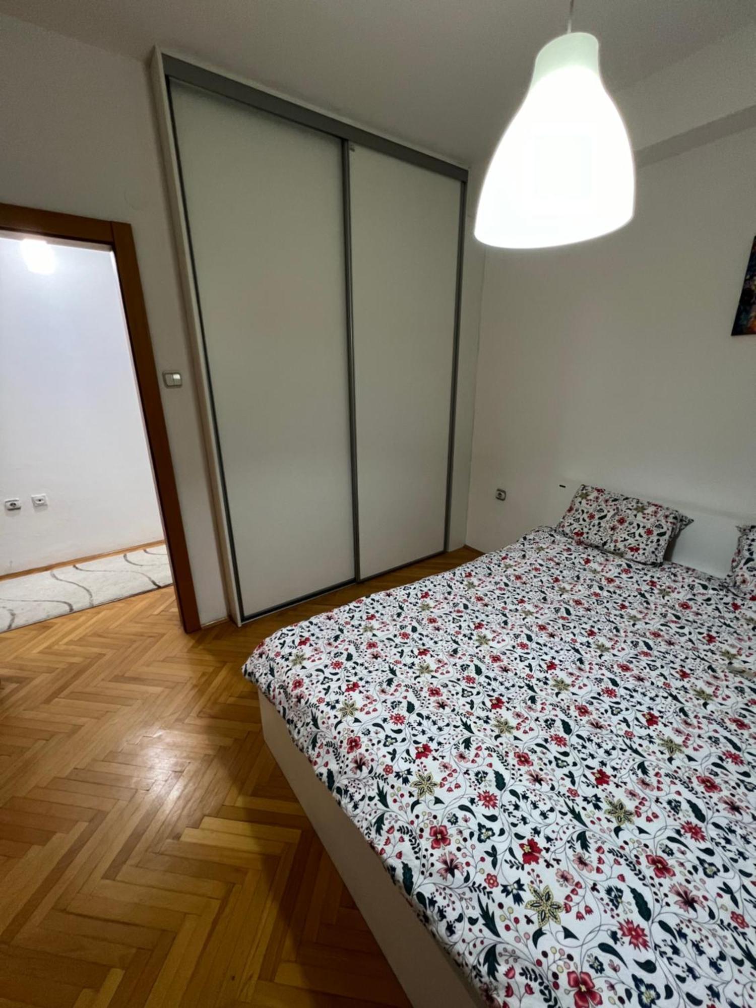 Karas Apartments Szkopje Kültér fotó