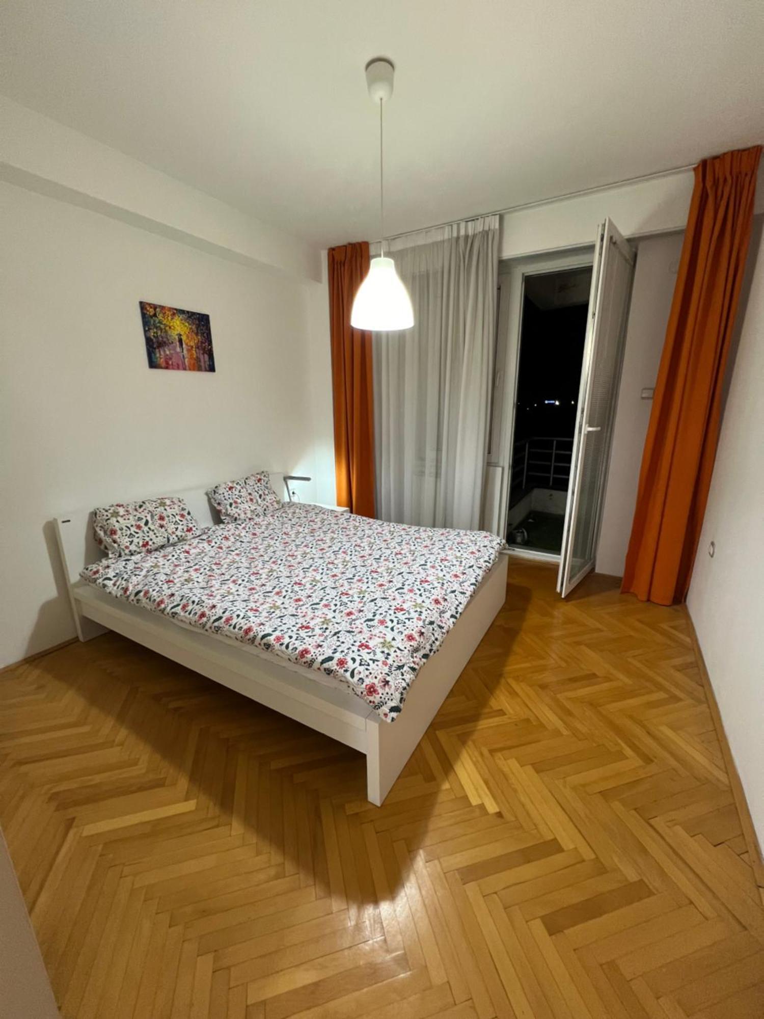Karas Apartments Szkopje Kültér fotó