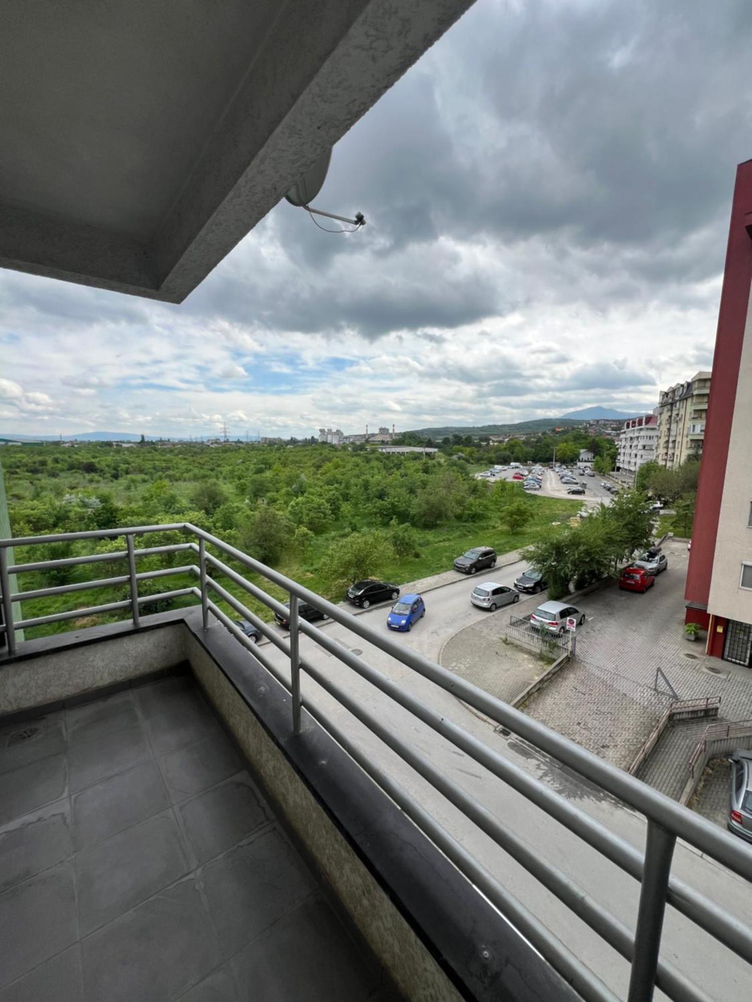 Karas Apartments Szkopje Kültér fotó